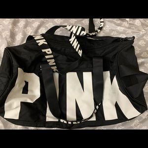 Love pink gym duffle